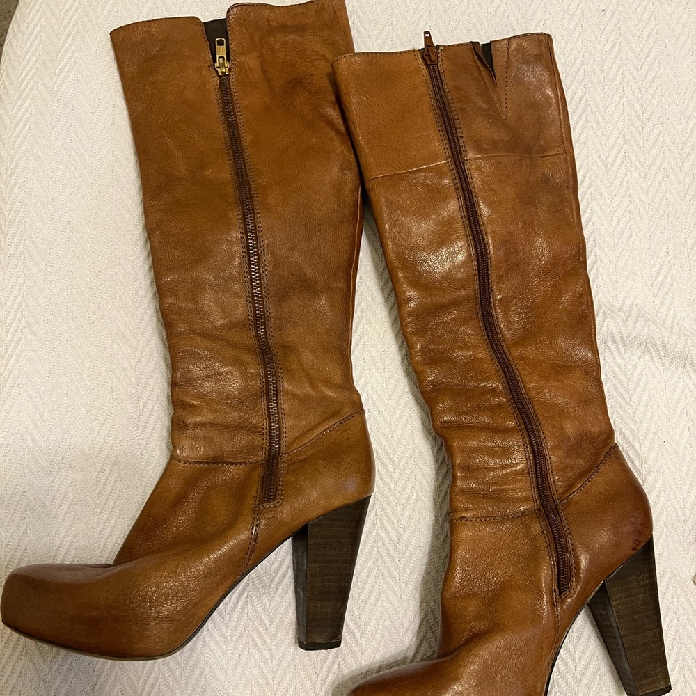 Steve Madden Tall Cognac Leather Boots Size 9 High Heel (gently used)